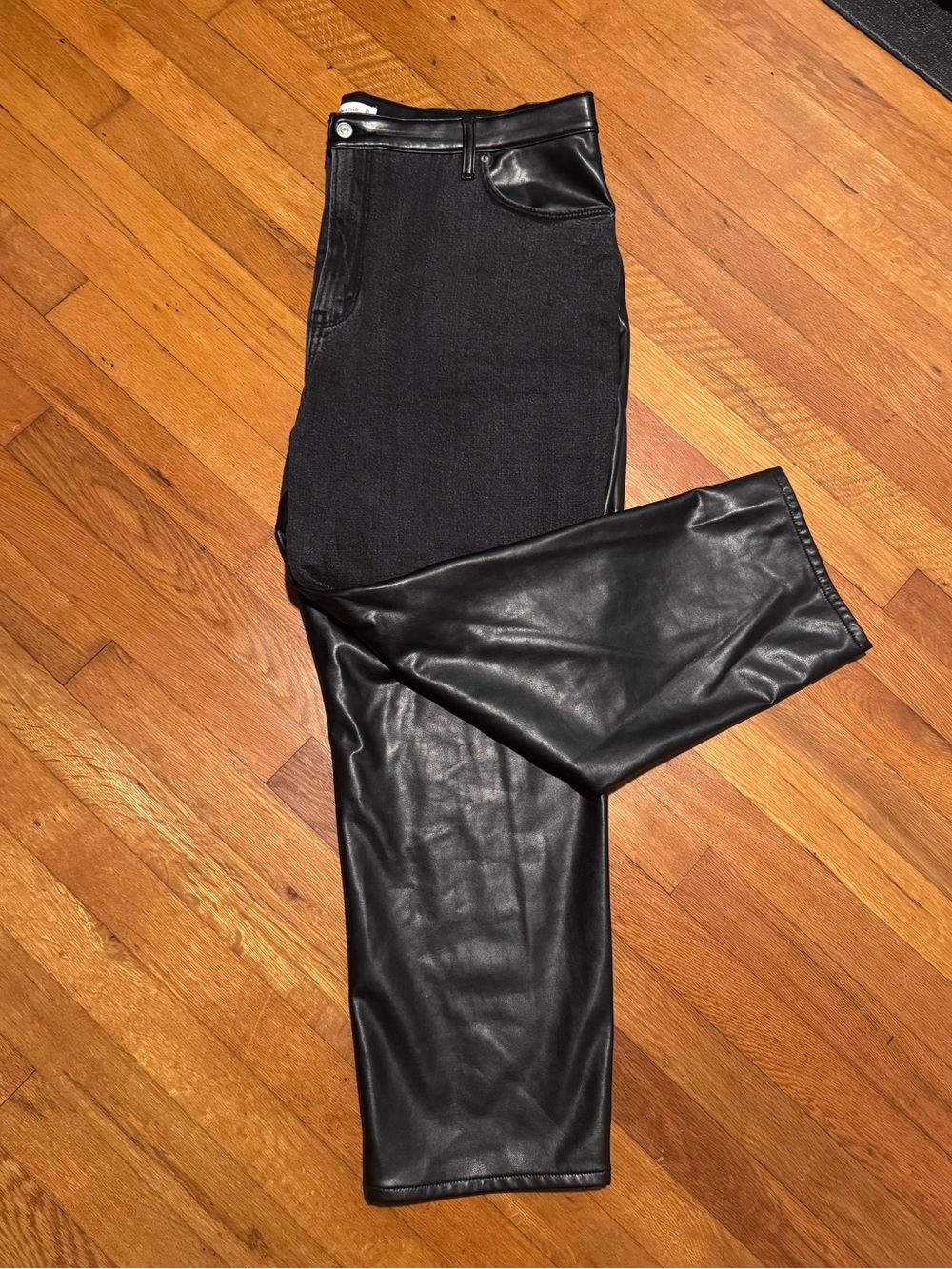 Abercrombie & Fitch Black Ankle Straight Ultra High Rise Jeans
